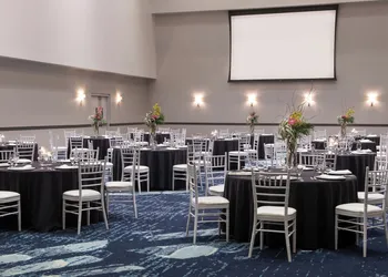 Sheraton Oklahoma City Downtown Hotel hotel thumbnail 5