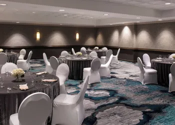 Sheraton Oklahoma City Downtown Hotel hotel thumbnail 7