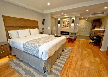 Hotel Strata hotel thumbnail 7