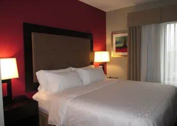 Holiday Inn Express Cloverdale - (Greencastle) by IHG hotel thumbnail 7