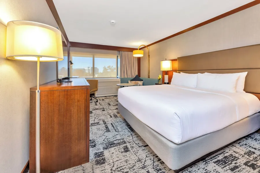 Crowne Plaza Hotel Foster City - San Mateo by IHG hotel detail image 6