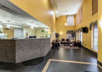 Quality Inn Rolla hotel thumbnail 3