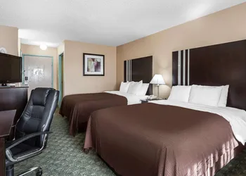 Quality Inn Dumas hotel thumbnail 7
