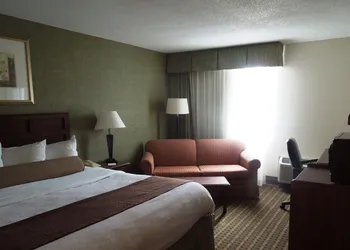 Baymont by Wyndham Marietta hotel thumbnail 5