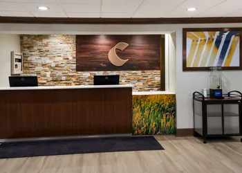 Comfort Inn & Suites Fishers - Indianapolis hotel thumbnail 3