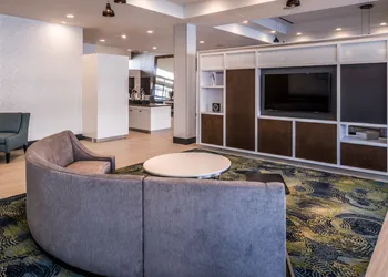 Holiday Inn Detroit Northwest - Livonia by IHG hotel thumbnail 2