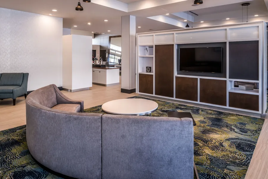 Holiday Inn Detroit Northwest - Livonia by IHG hotel detail image 2