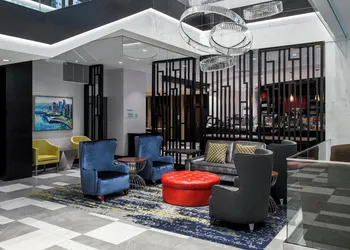 Holiday Inn & Suites Vancouver Downtown by IHG hotel thumbnail 5