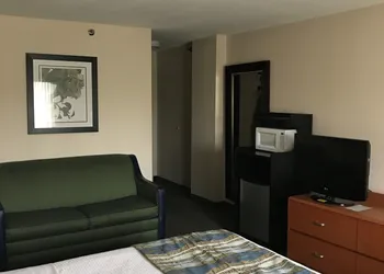 Capital Plaza Hotel hotel thumbnail 7