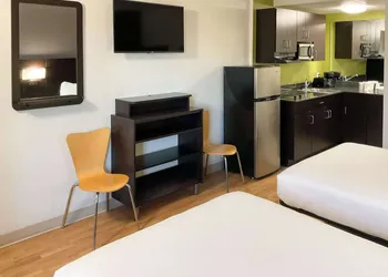 Motel 6 Columbus, GA - Downtown hotel thumbnail 5