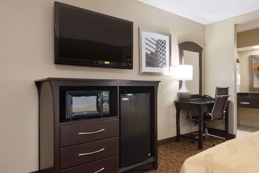 Quality Inn Magnolia hotel detail image 6