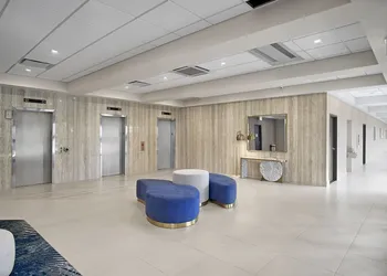 Holiday Inn & Suites Chicago - Downtown by IHG hotel thumbnail 3