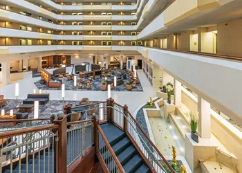 Houston Marriott South at Hobby Airport hotel thumbnail 5