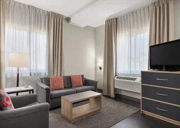 Candlewood Suites San Diego by IHG hotel thumbnail 8