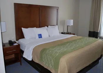 Comfort Inn Woodstock Shenandoah hotel thumbnail 6