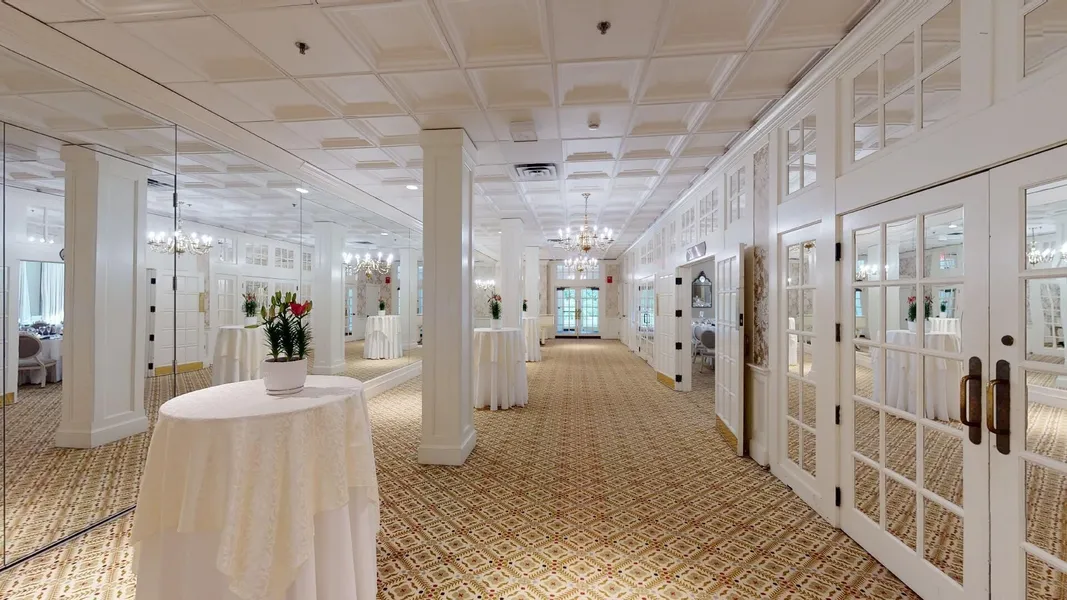 Simsbury Inn hotel detail image 2