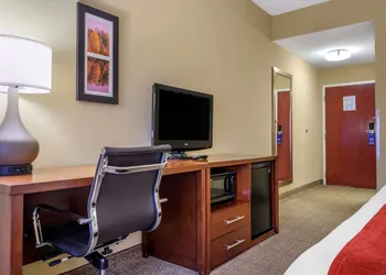 Comfort Inn Duncansville - Altoona hotel thumbnail 7