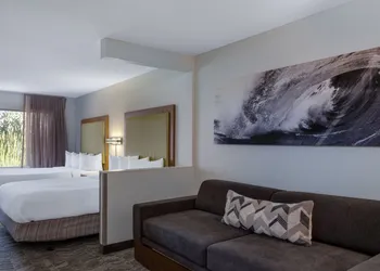 SpringHill Suites by Marriott Pasadena Arcadia hotel thumbnail 5