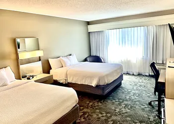 Courtyard by Marriott Harrisonburg hotel thumbnail 7
