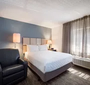 Sonesta Simply Suites Chicago O'Hare Airport hotel detail image 7