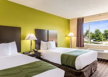 Quality Inn Huntersville near Lake Norman hotel thumbnail 7