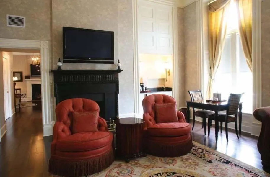 The Martha Washington Inn And Spa hotel detail image 2
