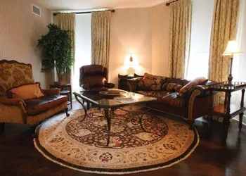 The Martha Washington Inn And Spa hotel thumbnail 5