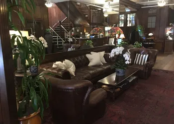 Park Plaza Hotel hotel thumbnail 4