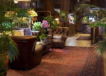 Park Plaza Hotel hotel thumbnail 5