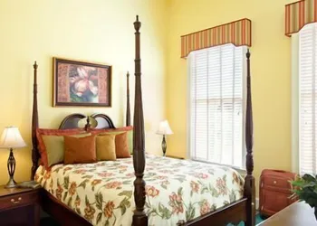 Hilton Vacation Club Lodge Alley Inn Charleston hotel thumbnail 3
