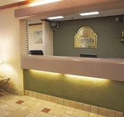 La Quinta Inn & Suites by Wyndham El Paso West Bartlett hotel detail image 3