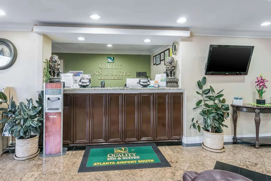 Quality Inn & Suites hotel detail image 2