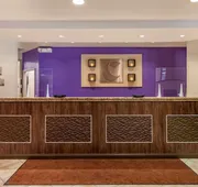 Comfort Suites Maingate East hotel detail image 3