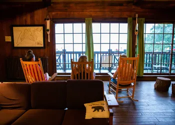 Big Meadows Lodge hotel thumbnail 5