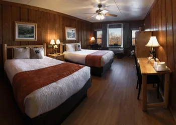 Big Meadows Lodge hotel thumbnail 8