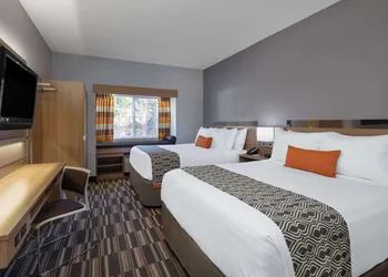 Microtel Inn & Suites by Wyndham Florence hotel thumbnail 6