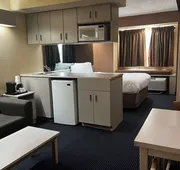 Microtel Inn & Suites by Wyndham Houston hotel detail image 7