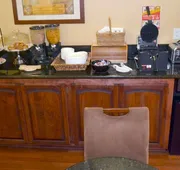 Dynasty Suites Hotel Riverside hotel detail image 3