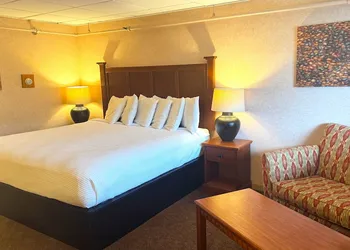 Indian Head Resort hotel thumbnail 4