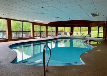 Indian Head Resort hotel thumbnail 8