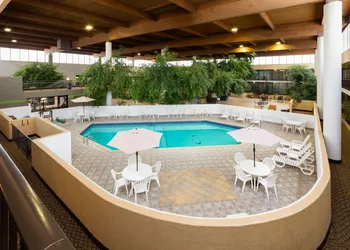 Wyndham Garden Romulus Detroit Metro Airport hotel thumbnail 4