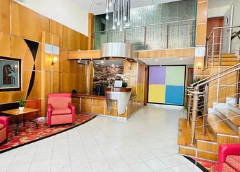 Ponce De Leon Hotel hotel thumbnail 3