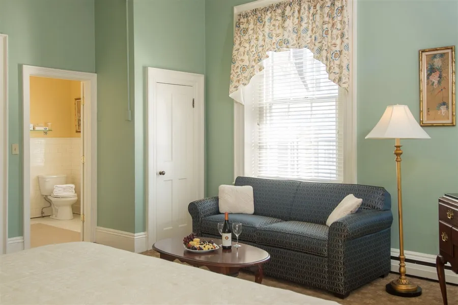 Middlebury Inn hotel detail image 6