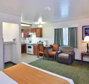 Lamplighter Inn & Suites at SDSU hotel detail image 4