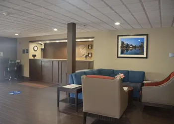 Comfort Inn & Suites Maumee - Toledo (I80-90) hotel thumbnail 3