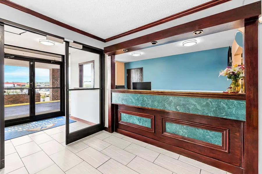 Americas Best Value Inn McMinnville hotel detail image 2