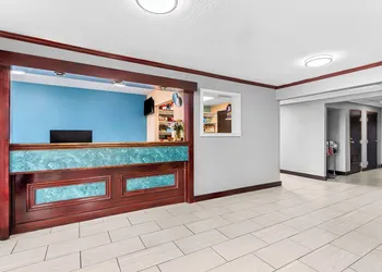 Americas Best Value Inn McMinnville hotel thumbnail 3