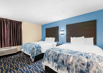 Americas Best Value Inn McMinnville hotel thumbnail 5