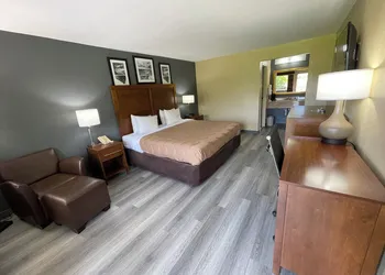 Quality Inn Kenly I-95 hotel thumbnail 7