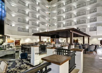 Embassy Suites by Hilton Orlando Downtown hotel thumbnail 2